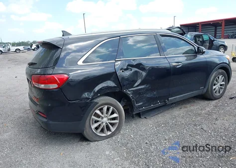 2017 Kia Sorento 2.4L Lx z USA, uszkodzony, nr VIN 5XYPGDA34HG293207